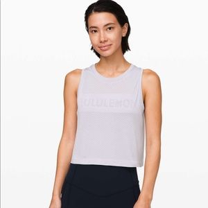 NWT Lululemon Breeze By Muscle Crop Tank
